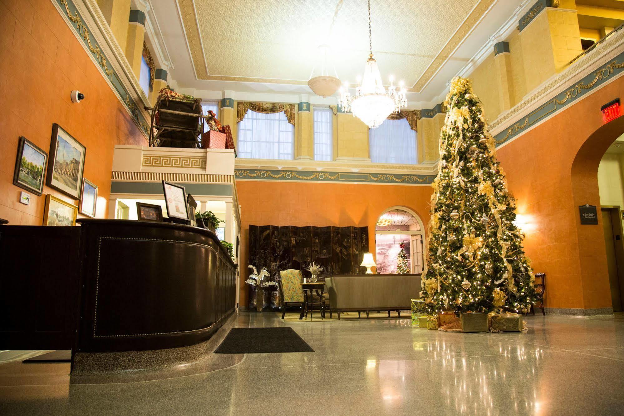 Charley Creek Inn Wabash Esterno foto
